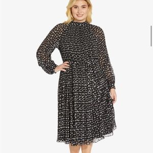 NWT Adrianna Papell Dress size 26W